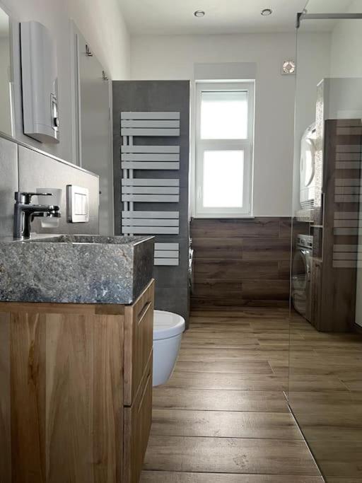 Moderne, Stilvolle Ferienwohnung In Eich Eich  Luaran gambar